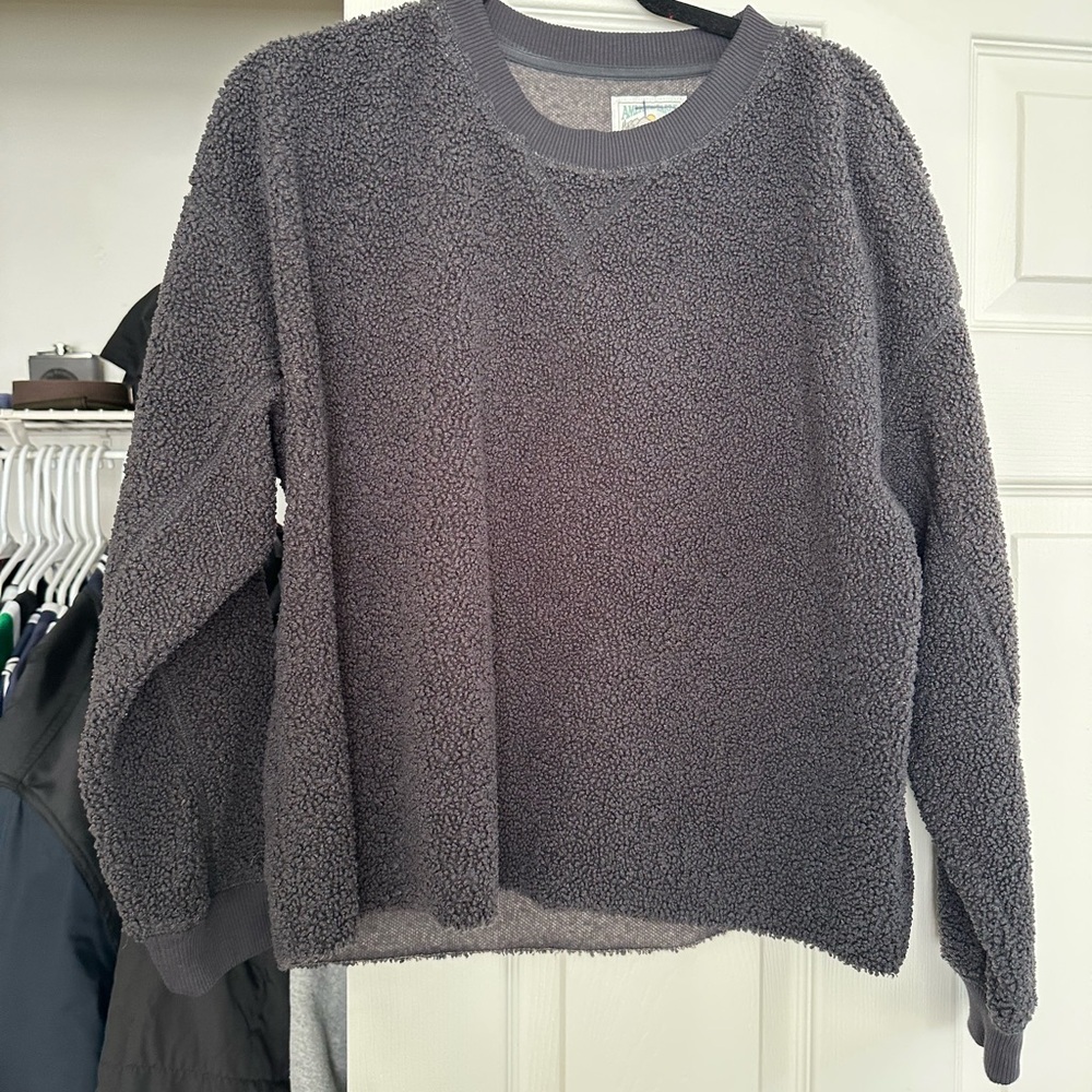American Eagle Cozy dark Gray Sweater